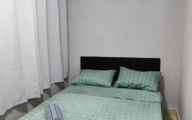 kitNet mobiliada de 1 quarto